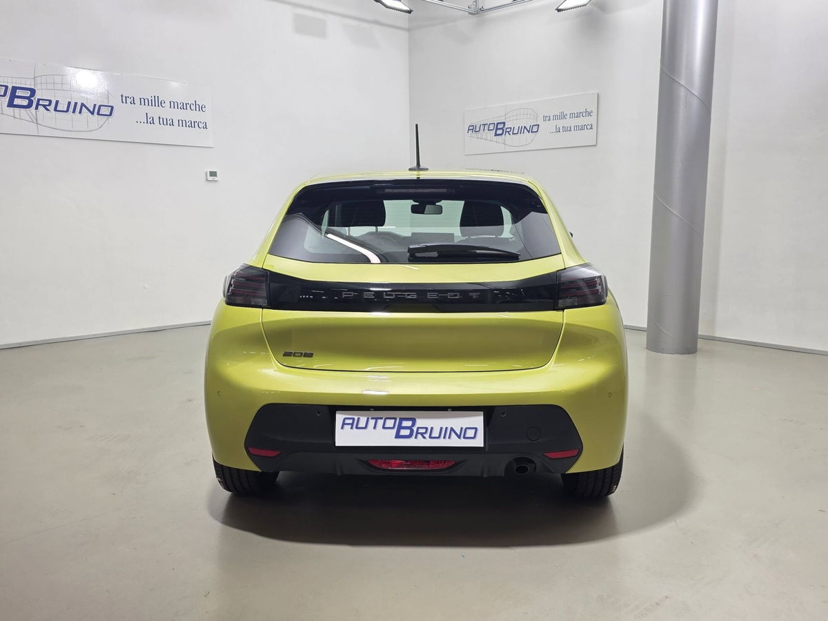 Peugeot 208 1.2 turbo Style 100cv (6)