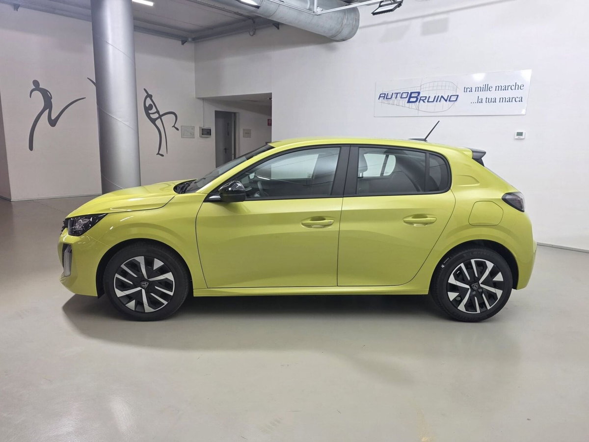 Peugeot 208 1.2 turbo Style 100cv (8)