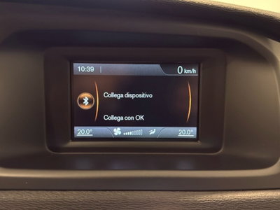 Volvo V40 D2 1.6 Momentum (12)