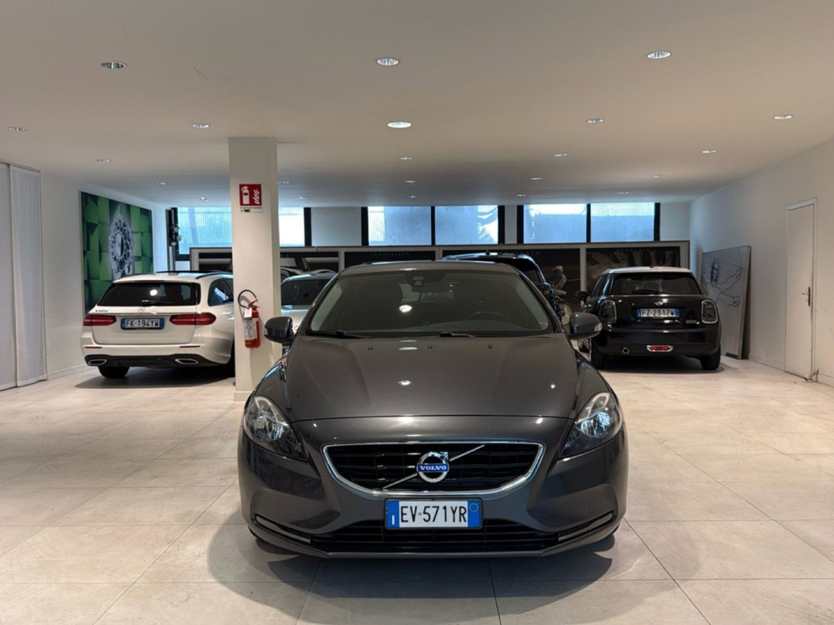 Volvo V40 D2 1.6 Momentum (17)