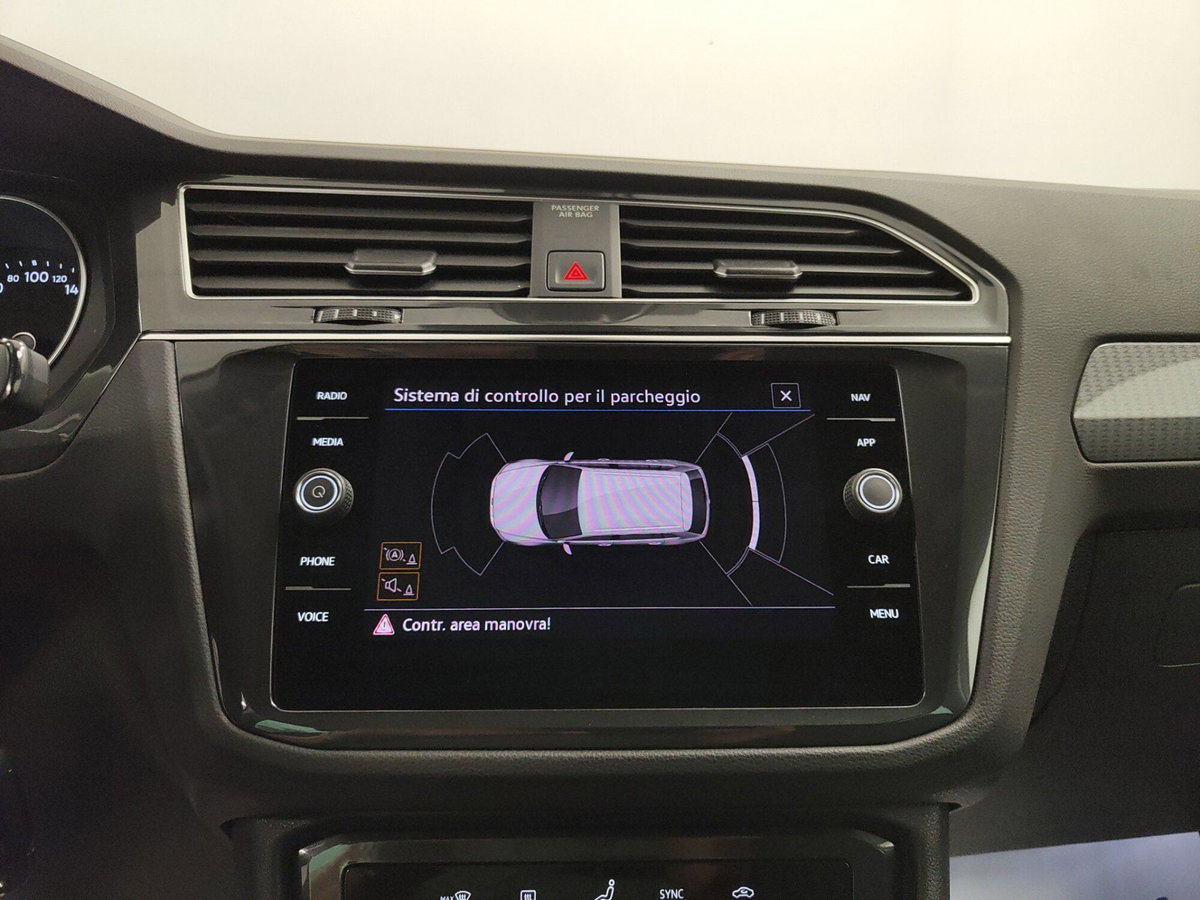 Volkswagen Tiguan 2.0 TDI 150 CV SCR DSG 4MOTION Life (11)