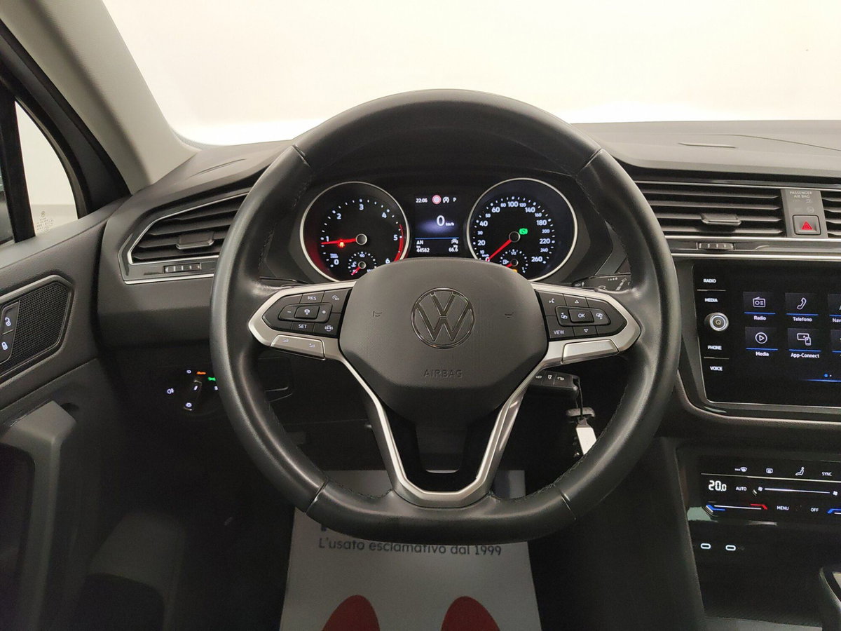 Volkswagen Tiguan 2.0 TDI 150 CV SCR DSG 4MOTION Life (16)