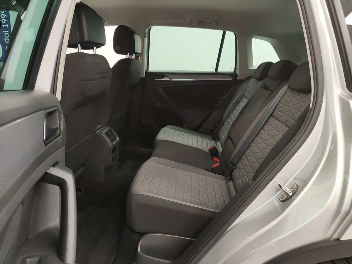 Volkswagen Tiguan 2.0 TDI 150 CV SCR DSG 4MOTION Life (6)