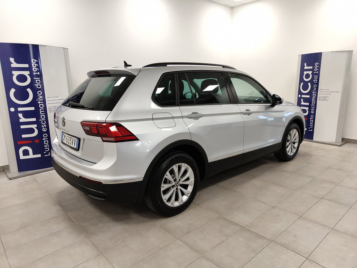 Volkswagen Tiguan 2.0 TDI 150 CV SCR DSG 4MOTION Life (8)