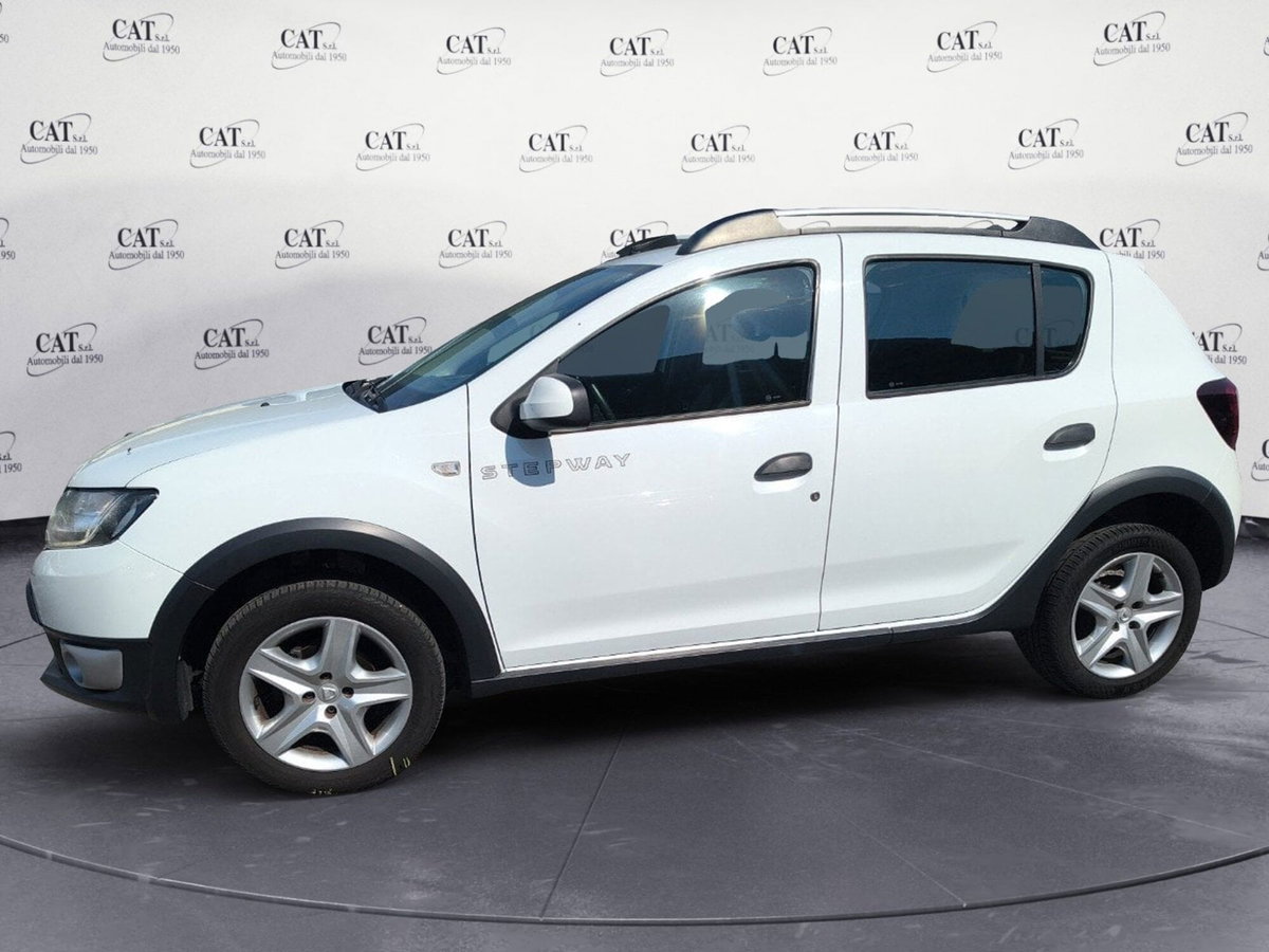 Dacia Sandero Stepway 1.5 dCi 8V 90CV (2)