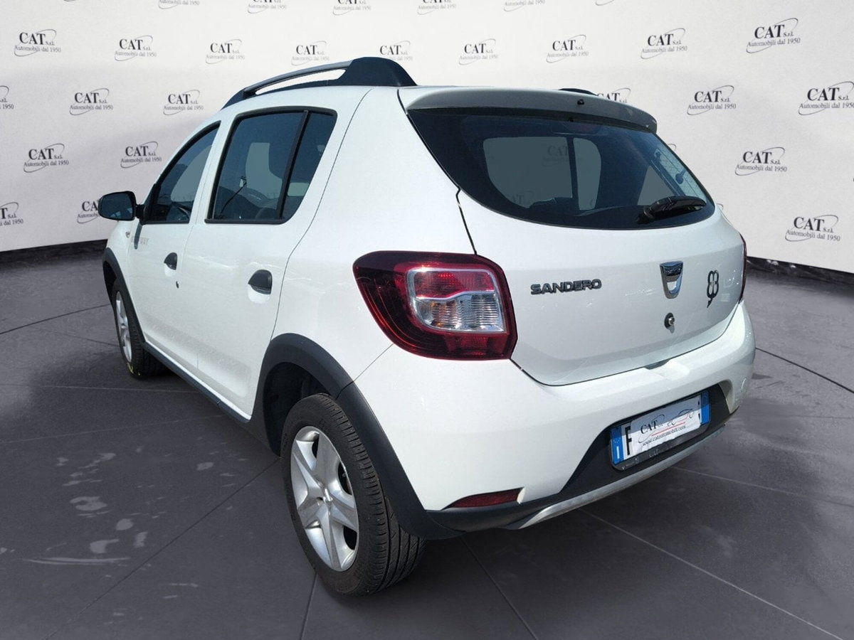 Dacia Sandero Stepway 1.5 dCi 8V 90CV (8)