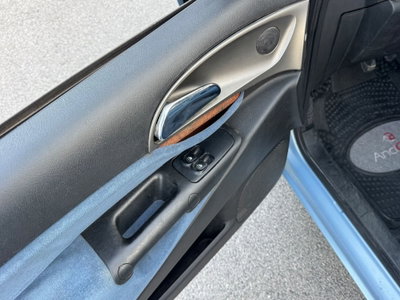 Lancia Ypsilon 16V Argento (4)