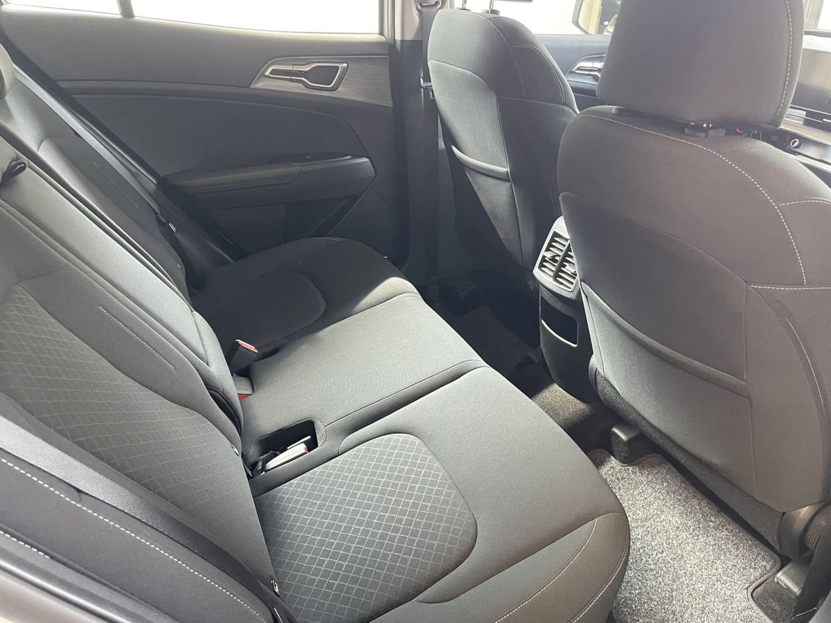 Kia Sportage 1.6 tgdi Business Gpl 2wd (10)