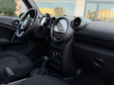 MINI Mini Countryman 2.0 Cooper D Countryman Automatica (12)