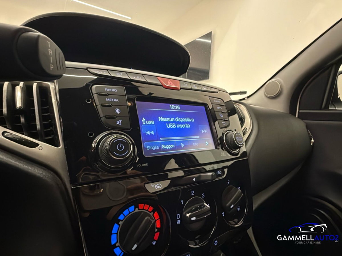 Lancia Ypsilon 1.3 MJT 16V 95 CV 5 porte S&S Silver (16)
