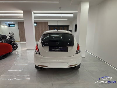 Lancia Ypsilon 1.3 MJT 16V 95 CV 5 porte S&S Silver (6)