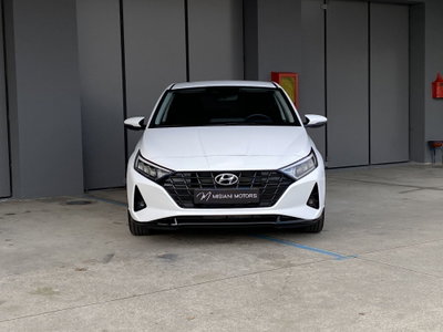 Hyundai i20 1.2 mpi Connectline 79cv mt (3)