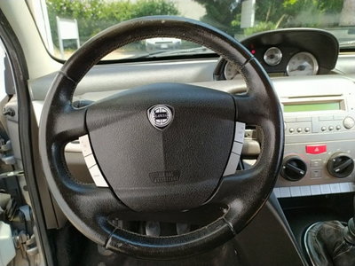 Lancia Ypsilon 1.2 (17)