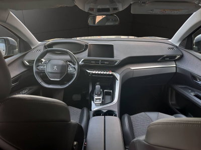 Peugeot 5008 BlueHDi 130 S&S EAT8 Allure (13)