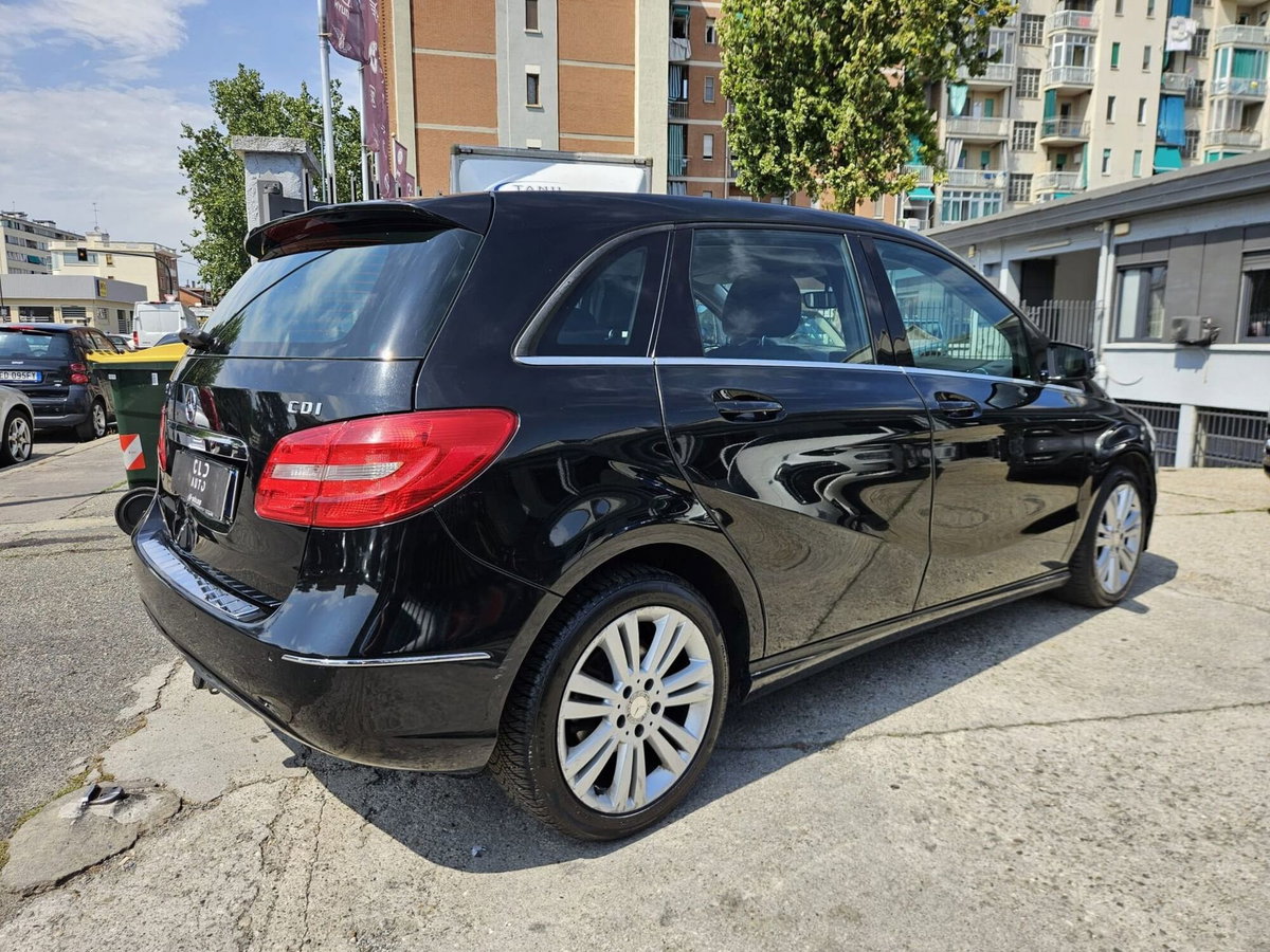 Mercedes-Benz Classe B 180 CDI BlueEFFICIENCY Executive (4)
