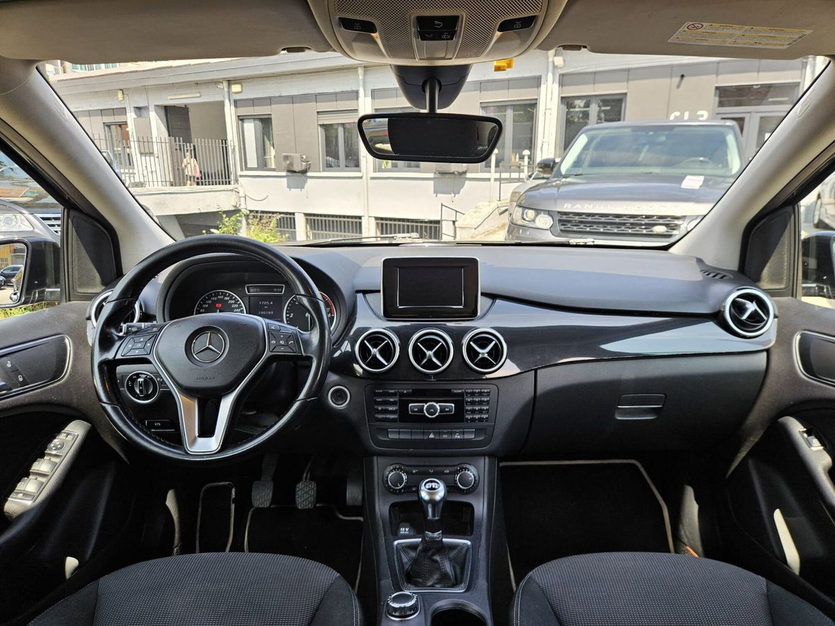 Mercedes-Benz Classe B 180 CDI BlueEFFICIENCY Executive (9)