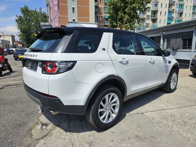 Land Rover Discovery Sport 2.0 TD4 150 CV Pure (4)
