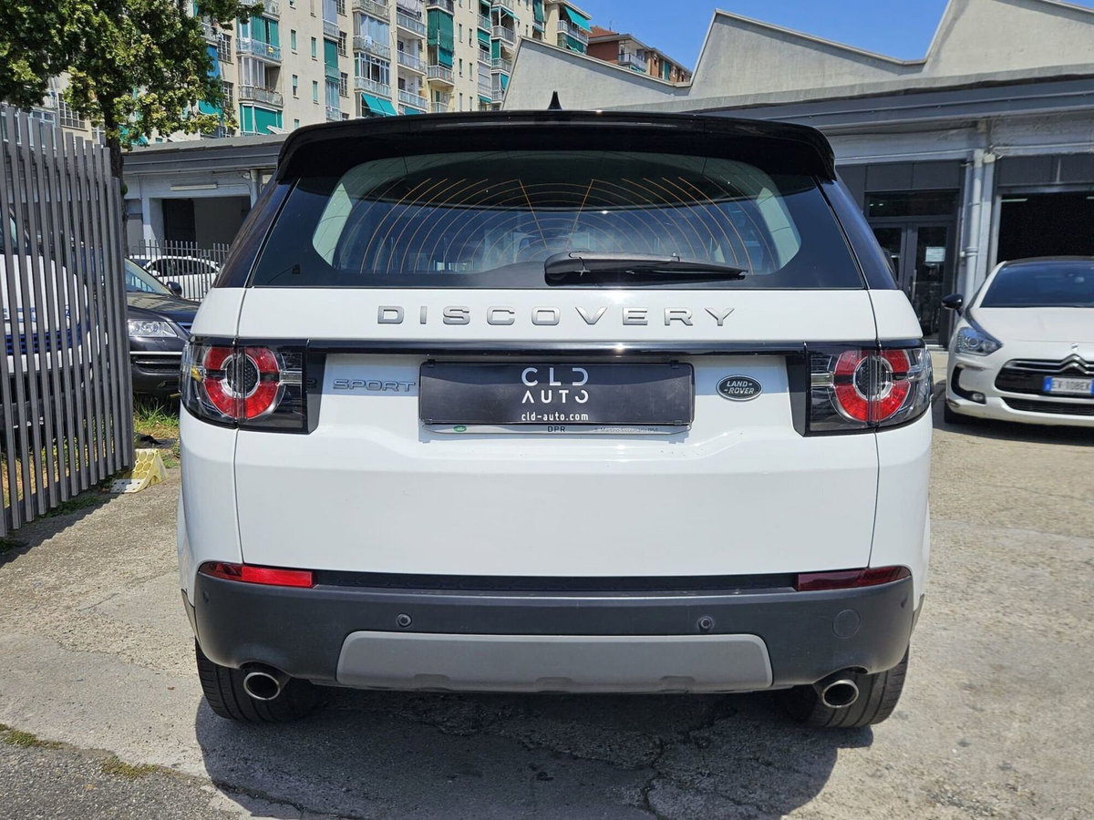 Land Rover Discovery Sport 2.0 TD4 150 CV Pure (5)