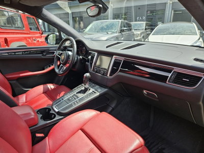Porsche Macan Turbo (10)