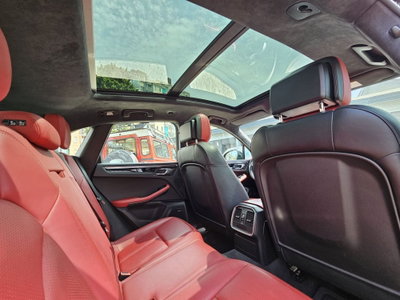 Porsche Macan Turbo (13)
