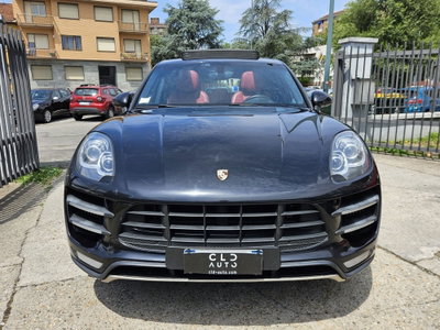 Porsche Macan Turbo (2)