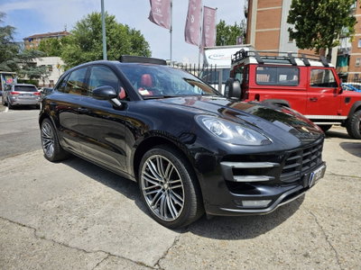 Porsche Macan Turbo (3)
