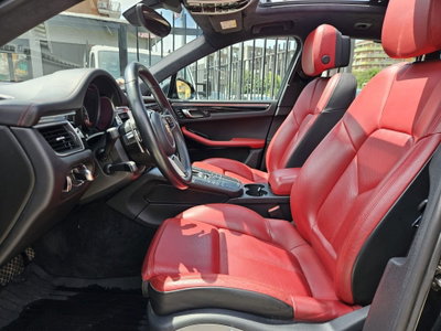 Porsche Macan Turbo (8)