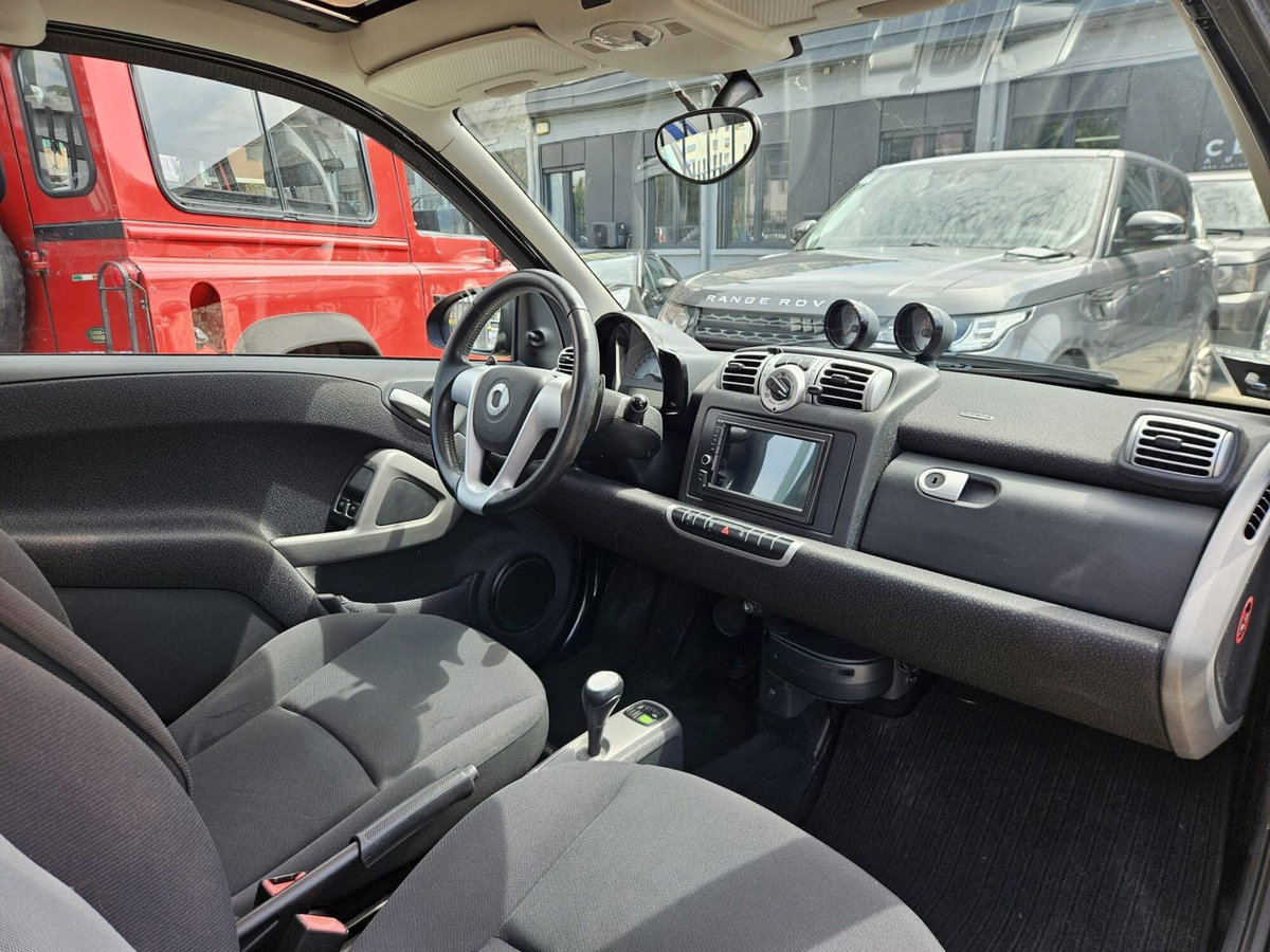 smart Fortwo 1000 52 kW MHD coupé pulse (10)