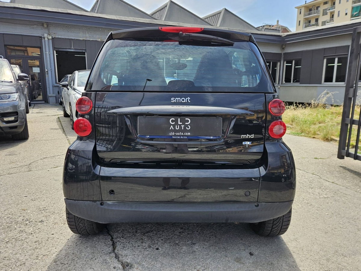 smart Fortwo 1000 52 kW MHD coupé pulse (5)