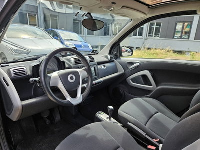 smart Fortwo 1000 52 kW MHD coupé pulse (7)