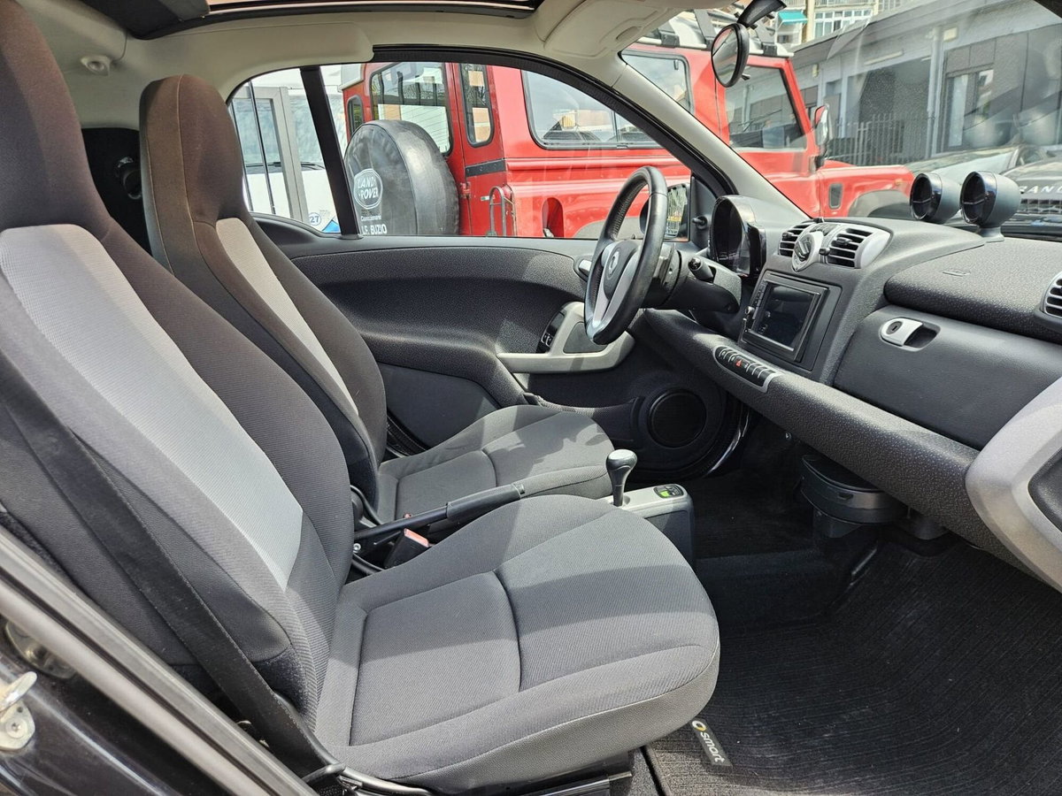 smart Fortwo 1000 52 kW MHD coupé pulse (9)
