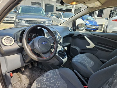 Ford Ka 1.3 TDCi 75CV Titanium (6)