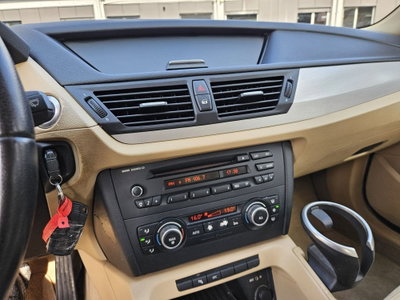 BMW X1 sDrive18i Futura (12)