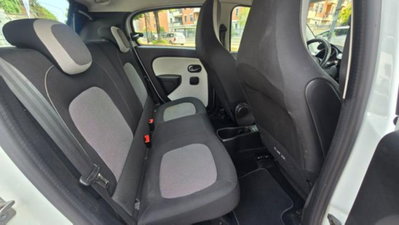 Renault Twingo TCe 90 CV GPL La Parisienne (16)