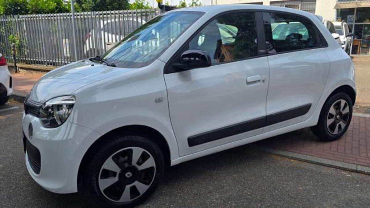 Renault Twingo TCe 90 CV GPL La Parisienne (2)