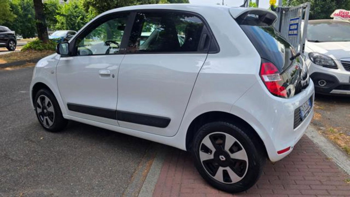 Renault Twingo TCe 90 CV GPL La Parisienne (4)