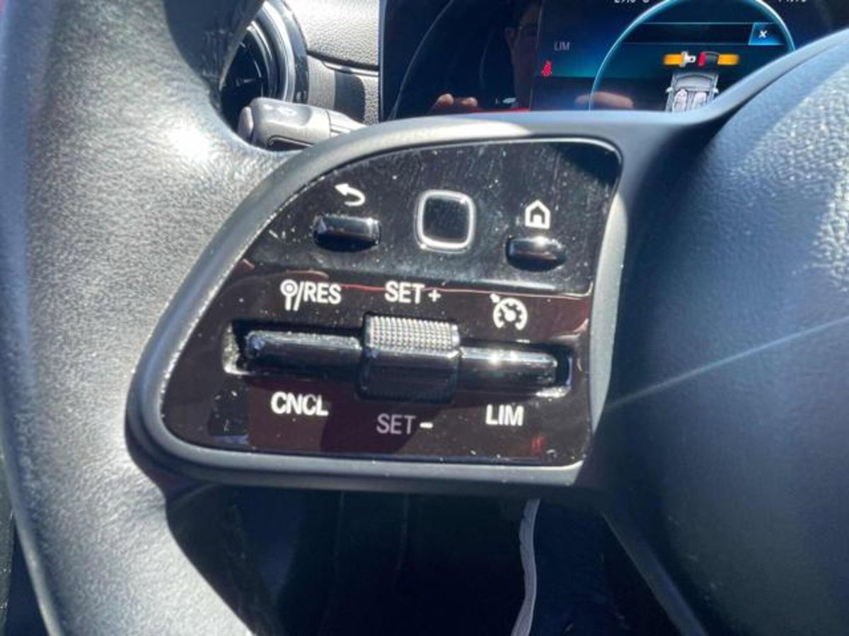 Mercedes-Benz Classe A Sedan 180 Automatic 4p. Business (18)