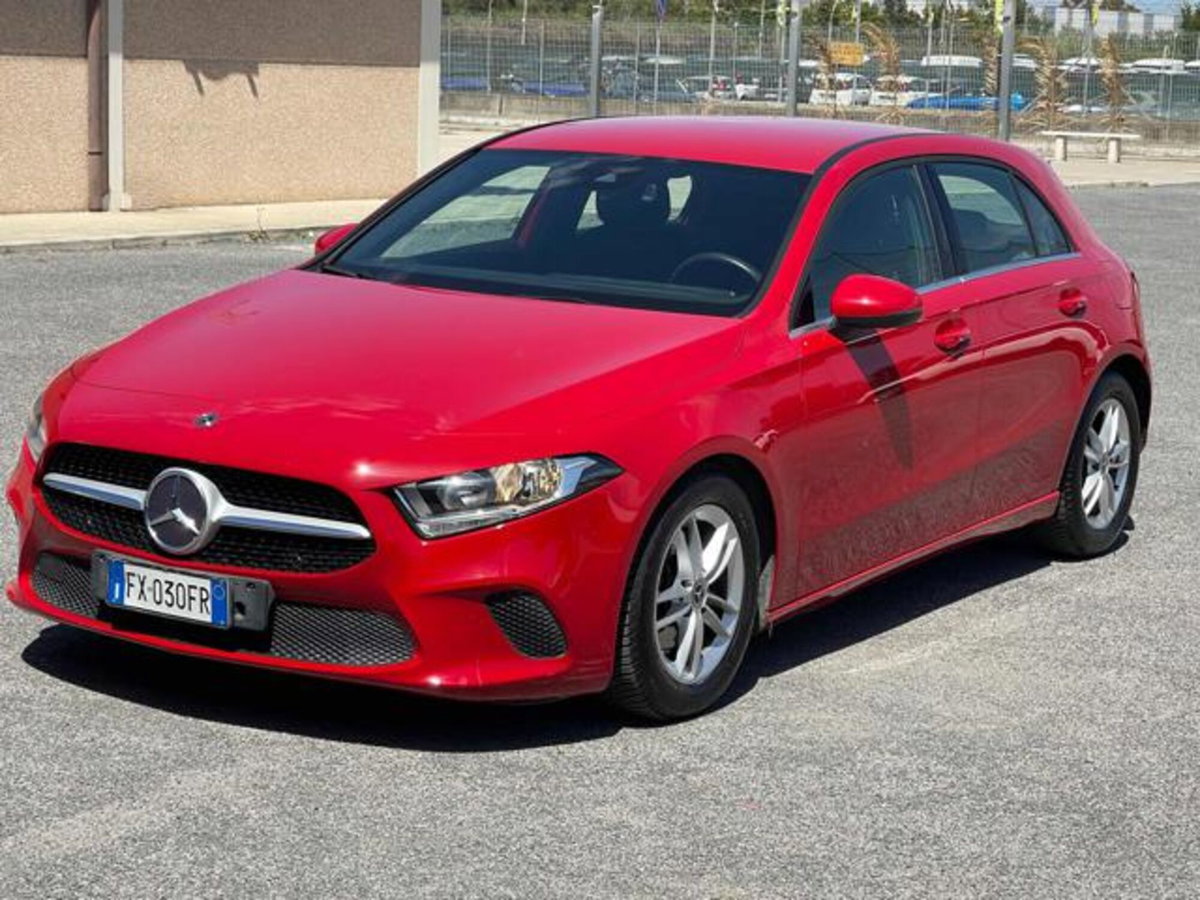 Mercedes-Benz Classe A Sedan 180 Automatic 4p. Business (5)