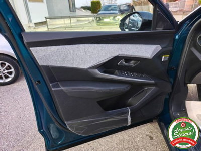 Peugeot 3008 1.2 hybrid Allure 145cv e-dcs6 (7)