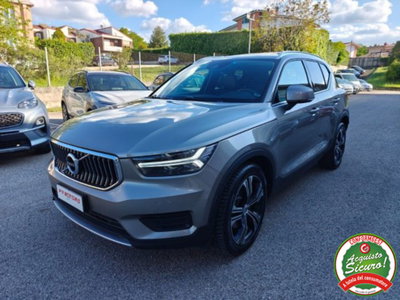 Volvo XC40 D3 AWD Geartronic Inscription (2)