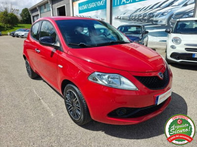 Lancia Ypsilon 1.2 69 CV 5 porte Gold (3)