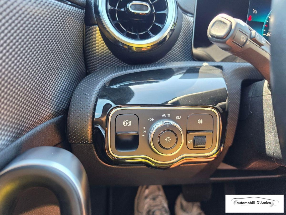 Mercedes-Benz Classe A 180 Automatic Sport (13)