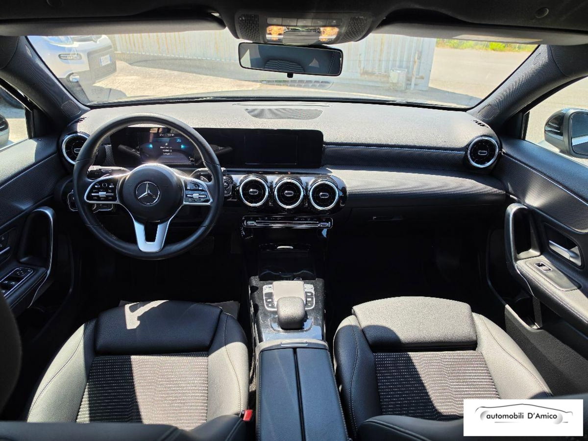 Mercedes-Benz Classe A 180 Automatic Sport (7)