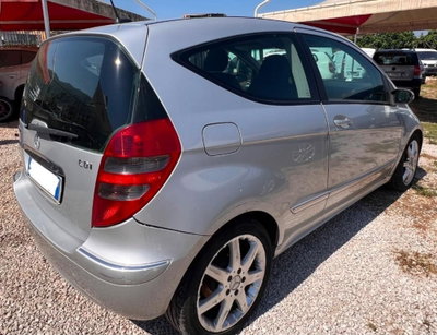 Mercedes-Benz Classe A 180 CDI Coupé Avantgarde (4)