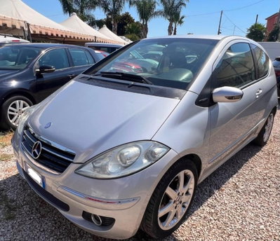Mercedes-Benz Classe A 180 CDI Coupé Avantgarde (7)
