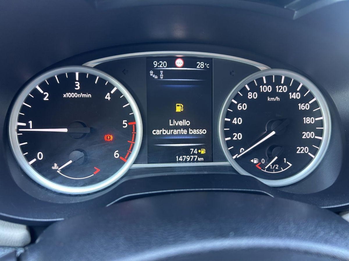 Nissan Micra 1.5 dCi 8V 5 porte Tekna (19)