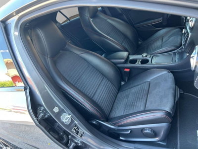 Mercedes-Benz Classe A 200 d Automatic 4Matic Premium (20)