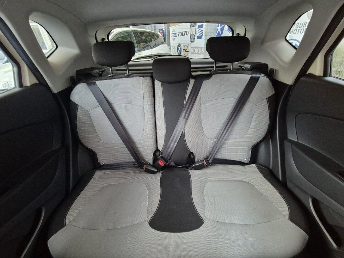 Renault Captur 1.5 dCi 8V 90 CV Start&Stop Energy R-Link (19)