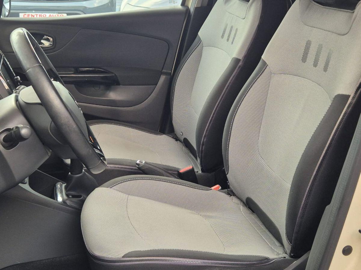 Renault Captur 1.5 dCi 8V 90 CV Start&Stop Energy R-Link (6)