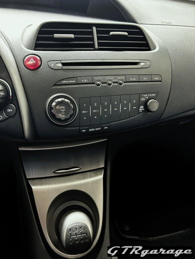 Honda Civic 1.4 i-VTEC 5p. Mood (10)